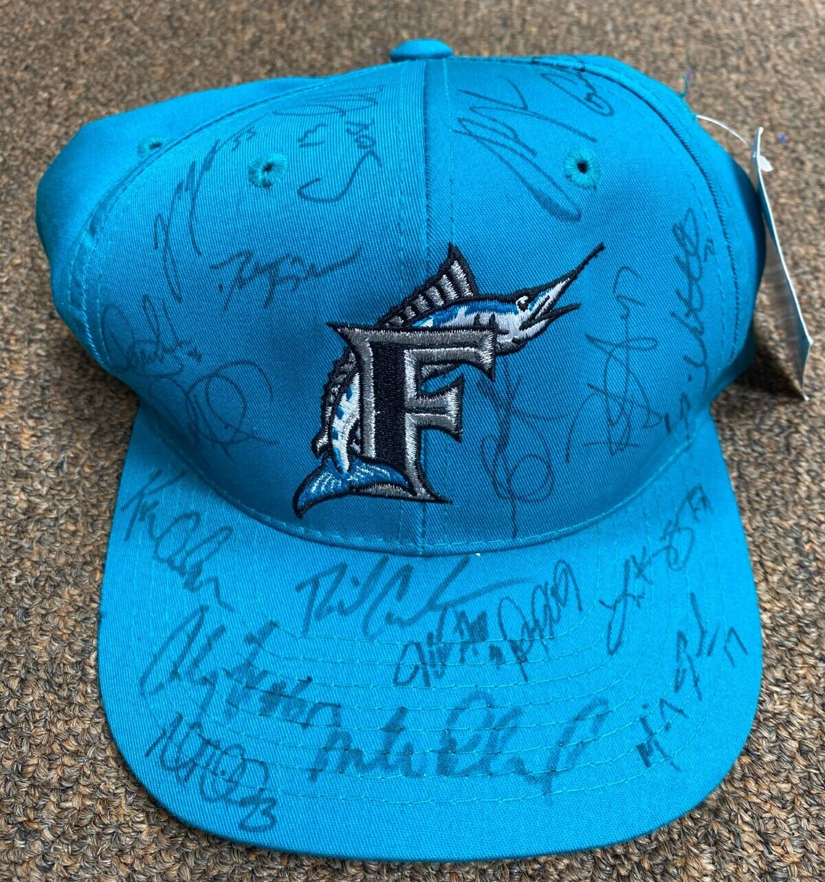 FLORIDA MARLINS TEAM SIGNED SNAPBACK HAT NOLASCO MILLER VOLSTAD JOHNSON MORE +++