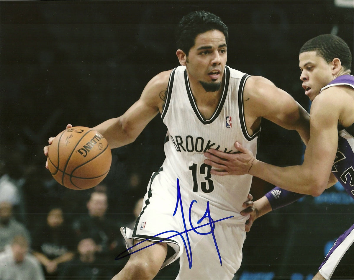 JORGE GUTIERREZ BROOKLYN NETS SIGNED AUTOGRAPHED 8x10 PHOTO W/COA