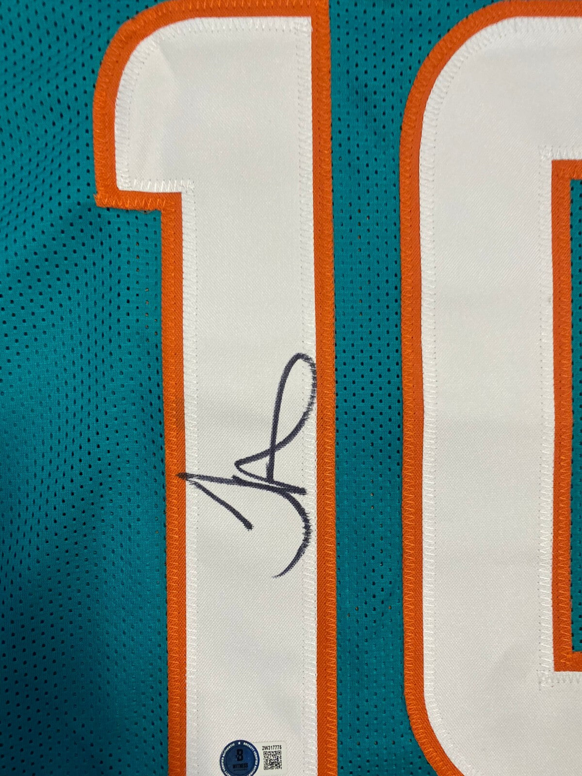 TYREEK HILL DOLPHINS SIGNED AUTO TEAL CUSTOM FOOTBALL JERSEY SZ XL BECKETT *