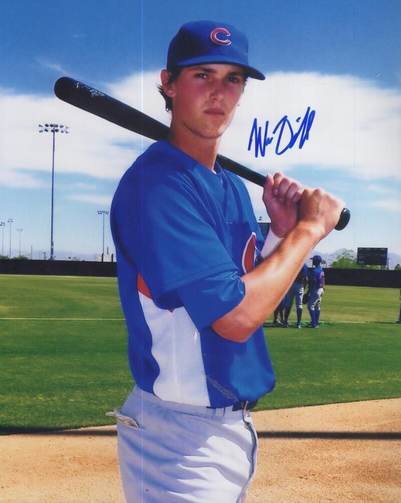 WES DARVILL CUBS SIGNED AUTOGRAPHED 8X10 PHOTO W/ COA