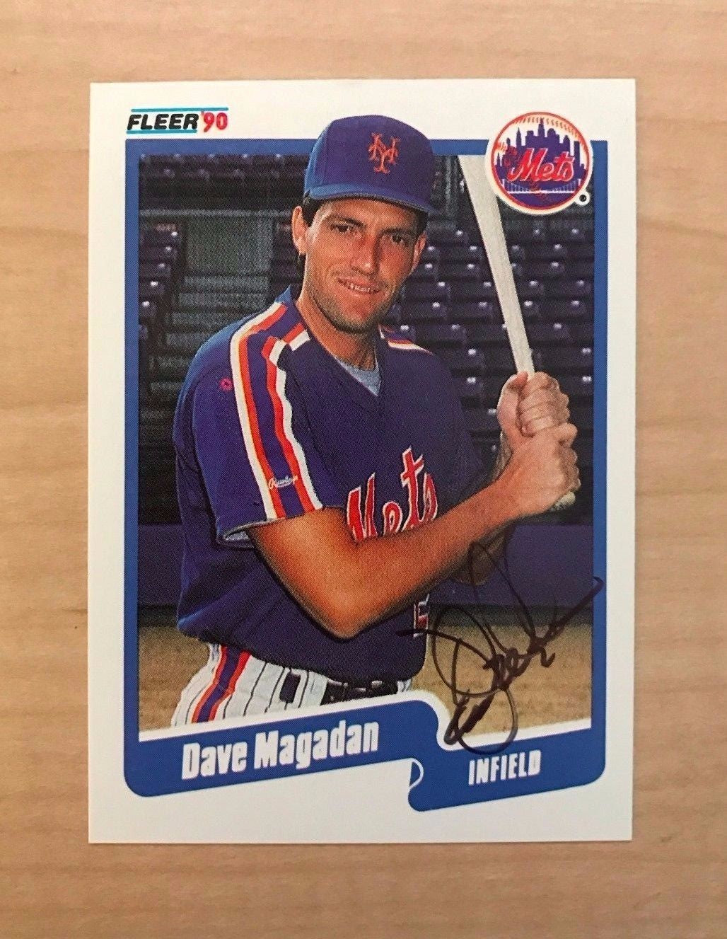 DAVE MAGADAN NEW YORK METS SIGNED AUTOGRAPHED 1990 FLEER CARD #210 W/COA