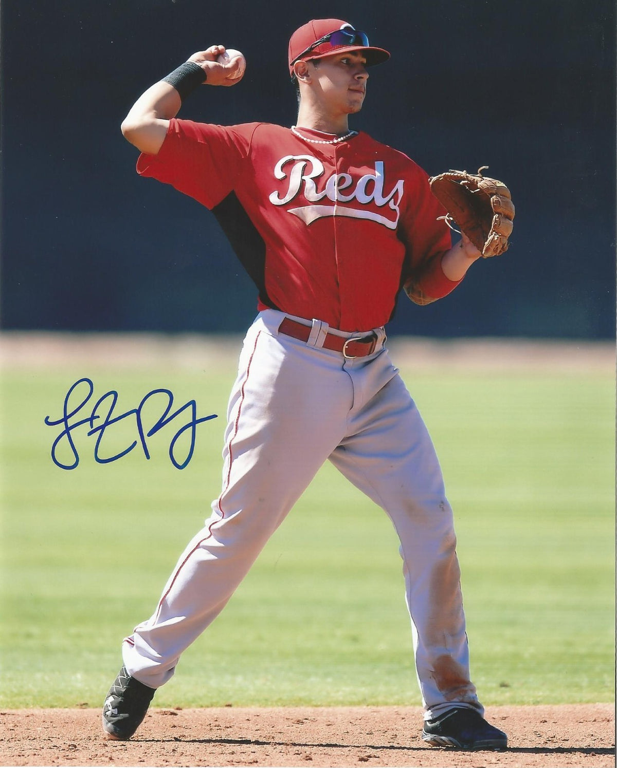 JUAN PEREZ CINCINNATI REDS AUTOGRAPHED SIGNED 8X10 PHOTO W/COA
