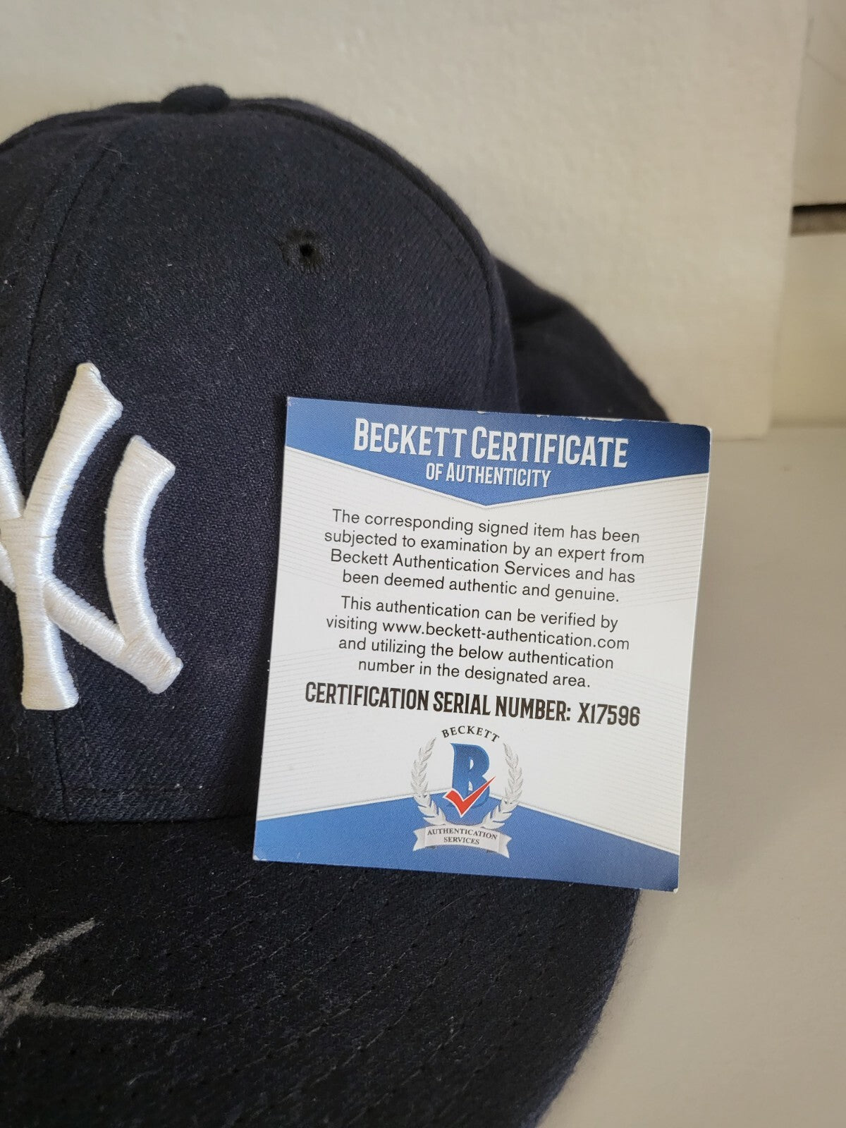 CHRIS BRITTON NEW YORK YANKEES SIGNED AUTOGRAPHED GAME USED HAT BECKETT COA