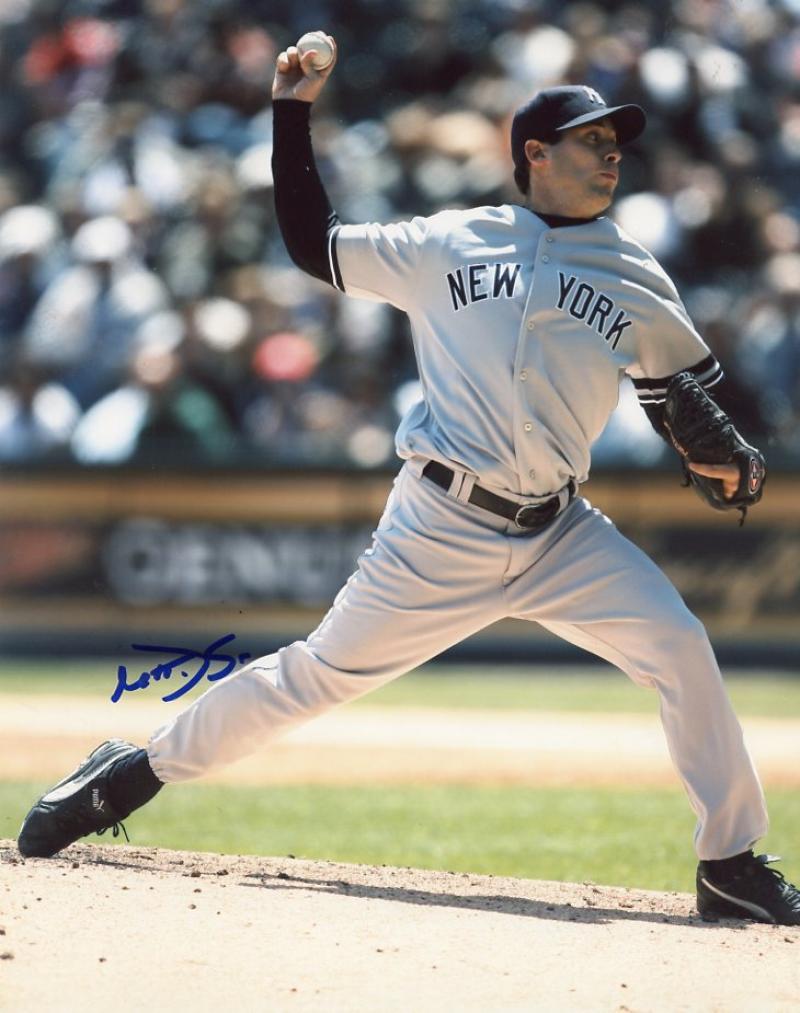 MATT DESALVO NEW YORK YANKEES SIGNED AUTOGRAPHED 8X10 W/COA