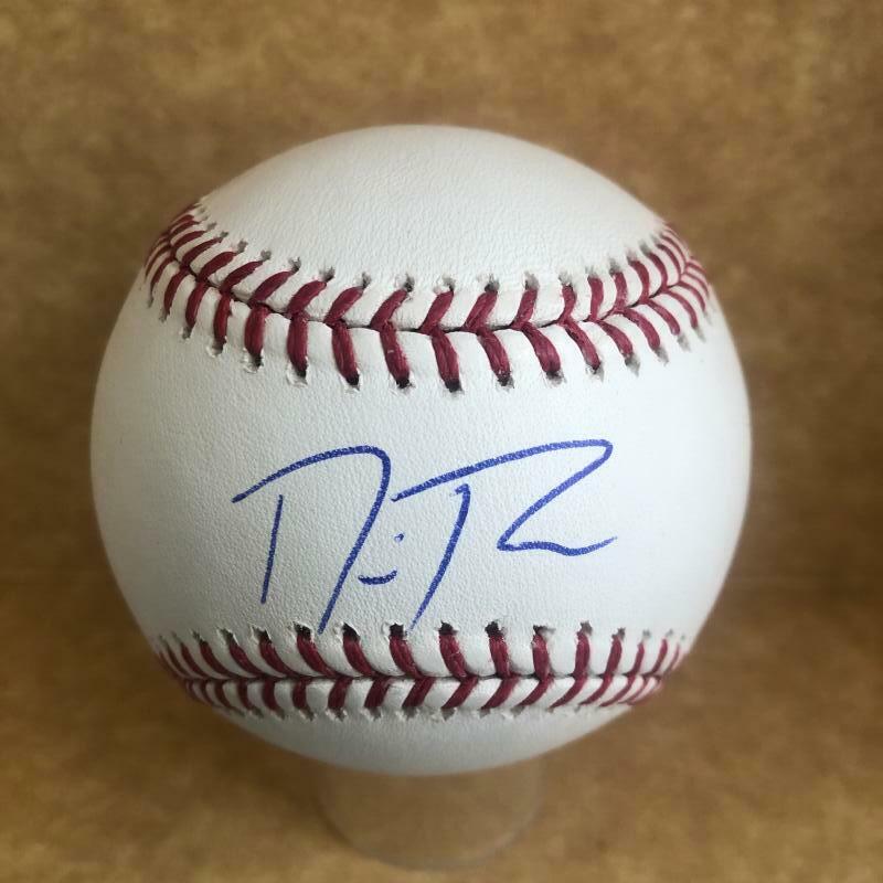 DAVID PARKINSON PHILADELPHIA PHILLIES ROOKIE YEAR SIGNED M.L. BASEBALL BECKETT