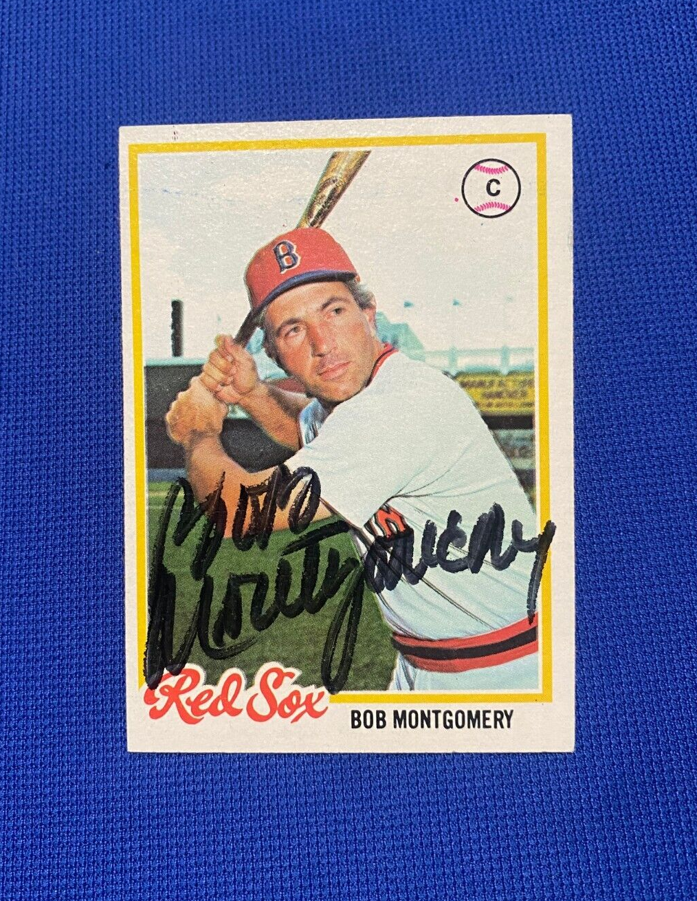 1978 TOPPS BOB MONTGOMERY BOSTON RED SOX SIGNED AUTOGRAPHED CARD #83 W/COA