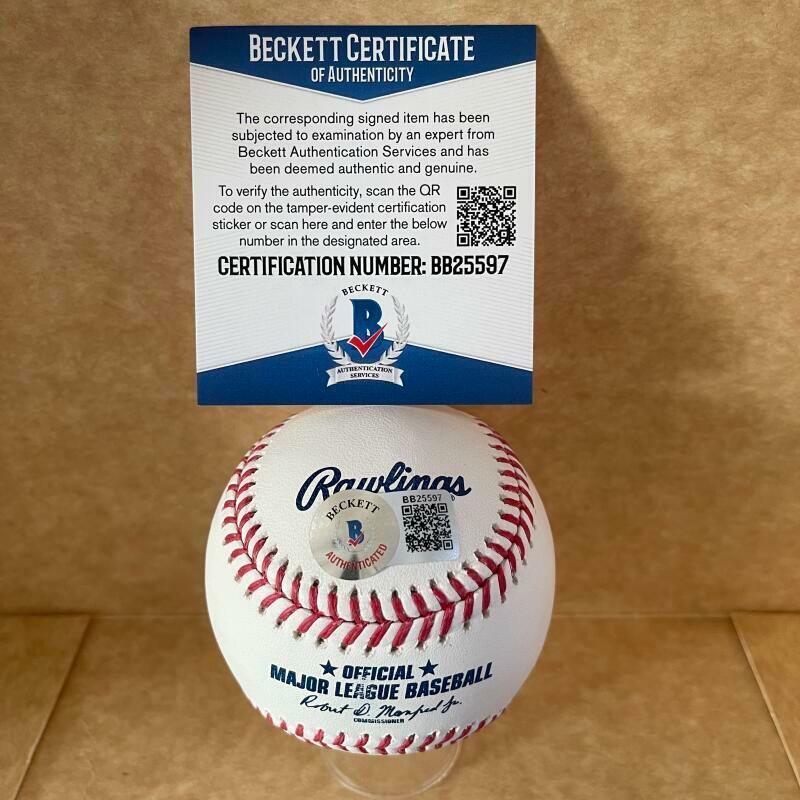 JIM KAAT TWINS 79-80 YANKEES SIGNED AUTOGRAPHED M.L. BASEBALL BECKETT BB25597