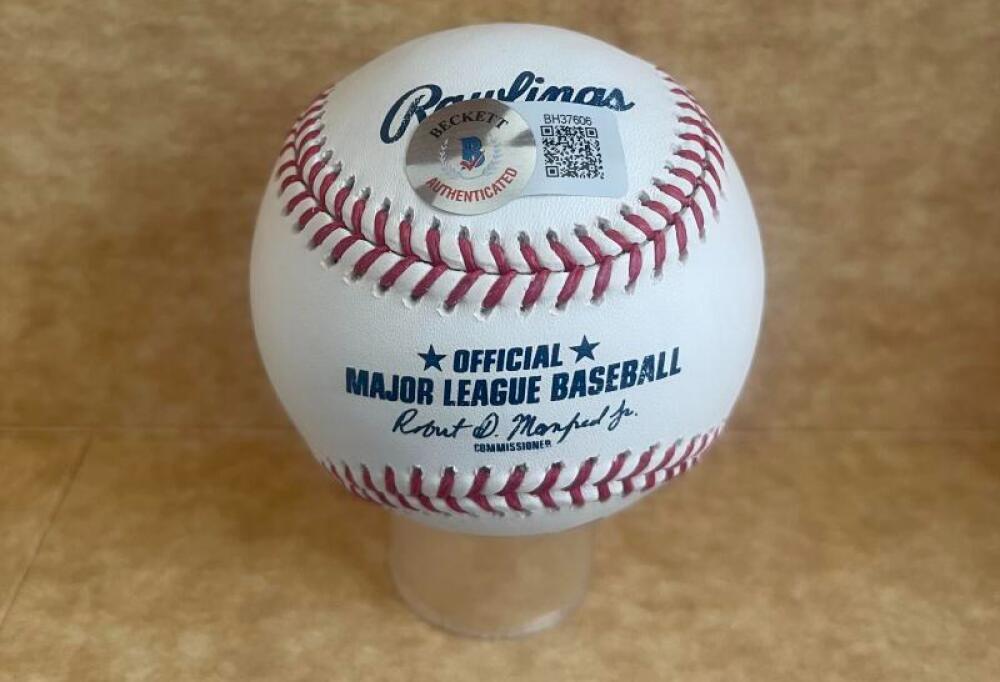 VIDAL BRUJAN MARLINS SIGNED AUTO M.L. BASEBALL BECKETT AUTH