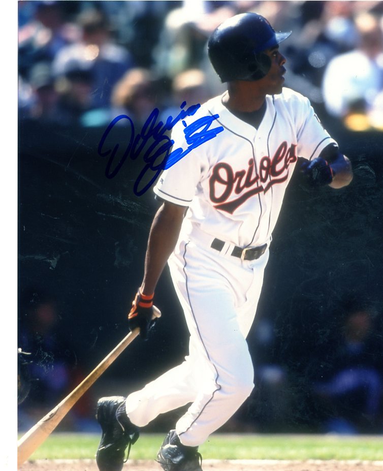 DELINO DESHIELDS BALTIMORE ORIOLES SIGNED AUTOGRAPHED 8X10 PHOTO