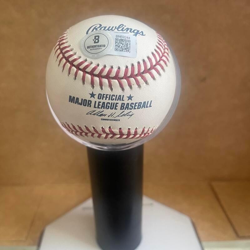 HERB CARNEAL SPORTWRITER HOF 76 SIGNED AUTO M.L. BASEBALL BECKETT AUTH
