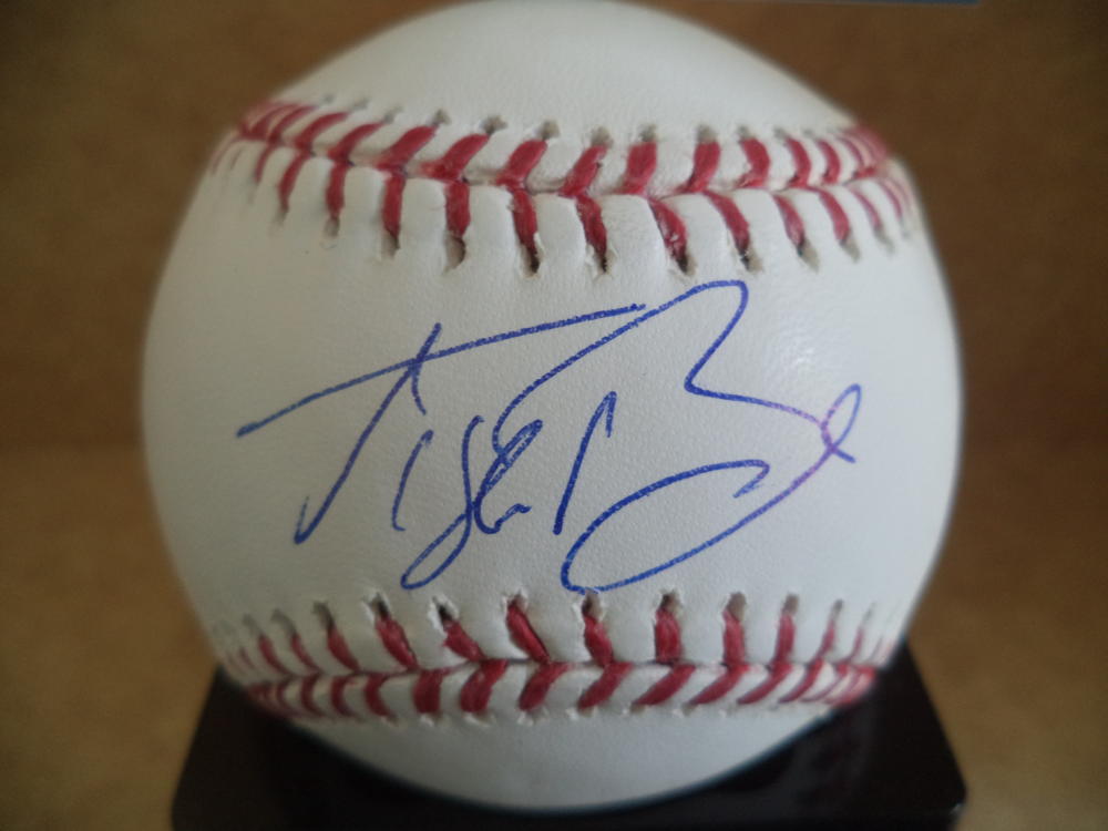 TYLER BEEDE SAN FRANCISCO GIANTS SIGNED AUTOGRAPHED ML BASEBALL BECKETT R07330