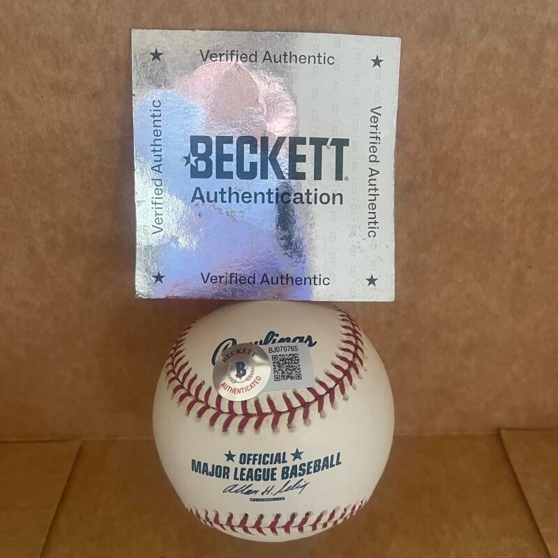 BOB WATSON YANKEES/ASTROS SIGNED AUTOGRAPHED M.L. BASEBALL BECKETT AUTH
