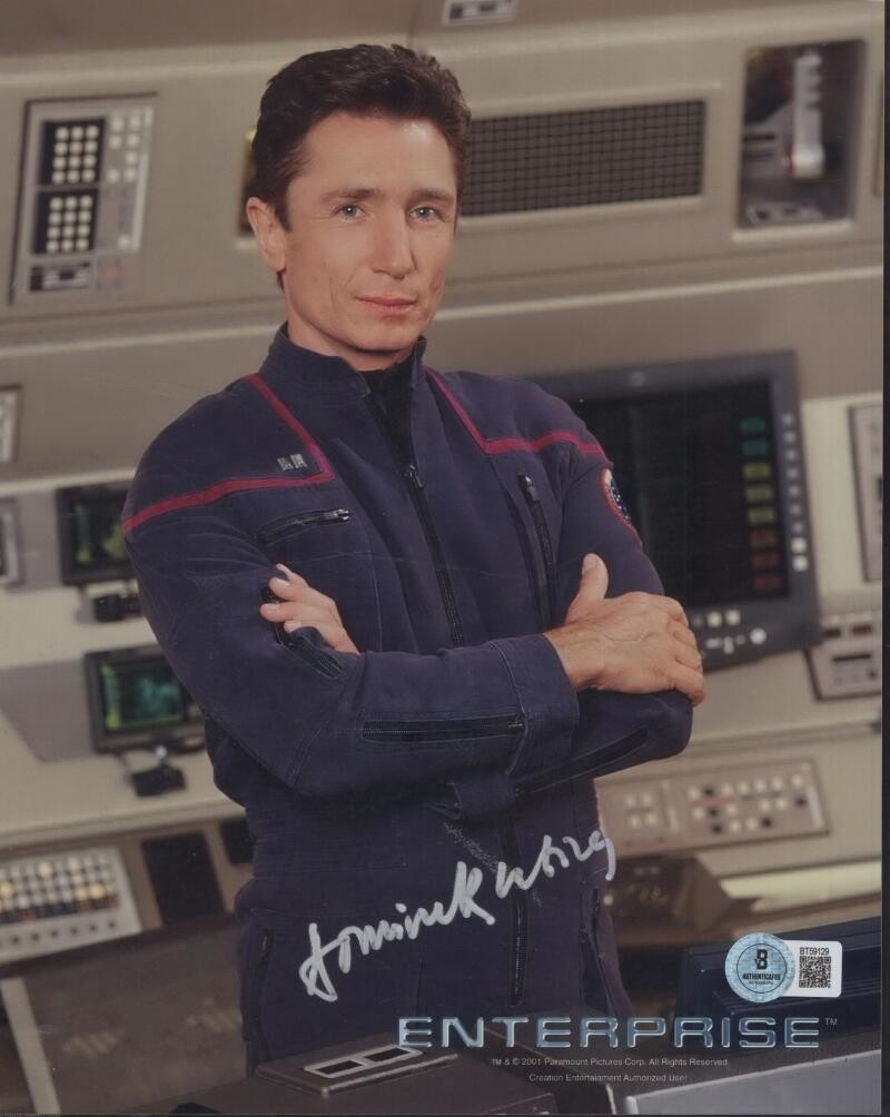 DOMINIC KEATING MALCOLM REED SIGNED AUTOGRAPHED 8X10 PHOTO BECKETT AUTH