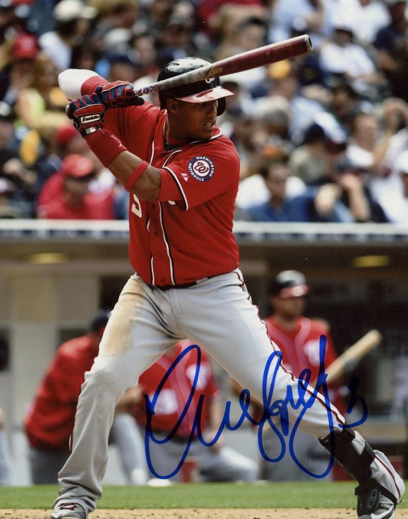 YUNEL ESCOBAR WASHINGTON NATIONALS SIGNED 8X10 PHOTO W/ COA