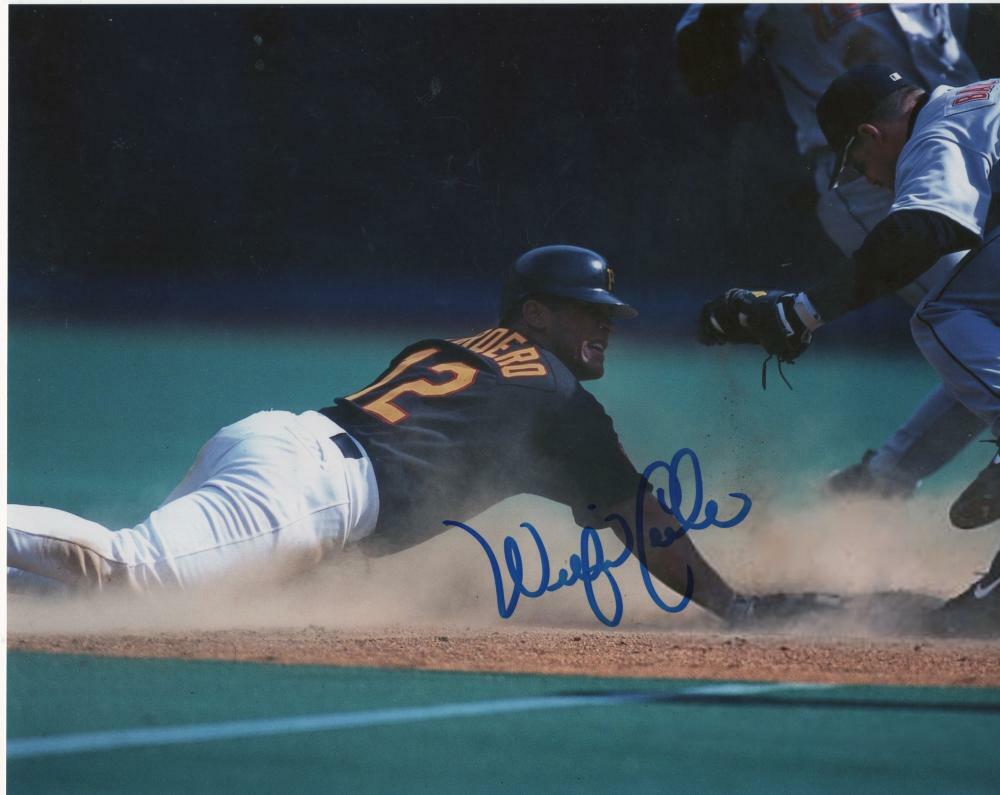 WIL CORDERO PITTSBURGH PIRATES SIGNED AUTOGRAPHED 8X10 PHOTO W/ COA