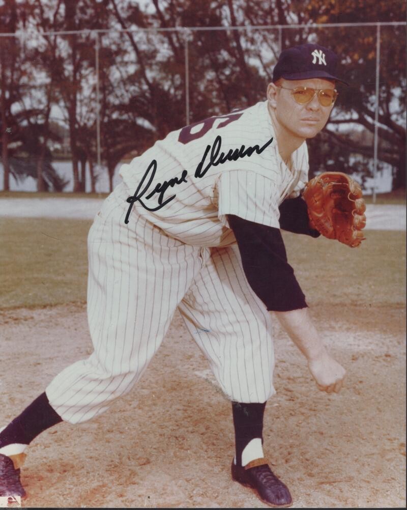 RYNE DUREN NEW YORK YANKEES SIGNED AUTOGRAPHED 8X10 PHOTO W/ COA