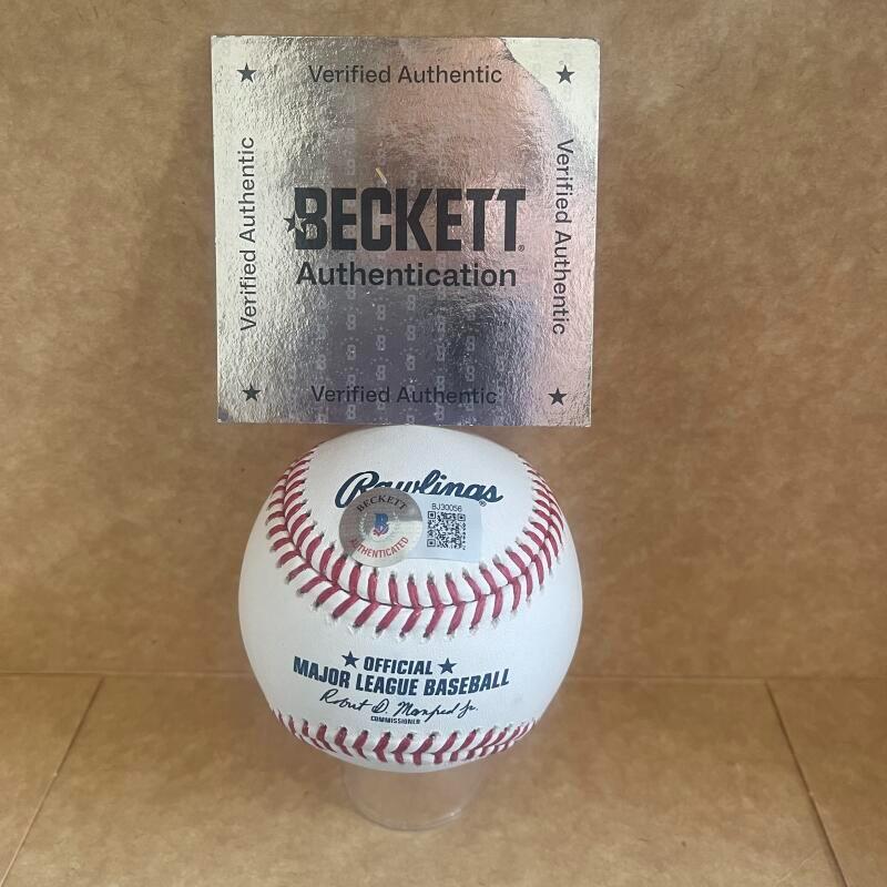 MANUEL SEQUERA TIGERS SIGNED AUTOGRAPHED M.L. BASEBALL BECKETT AUTH