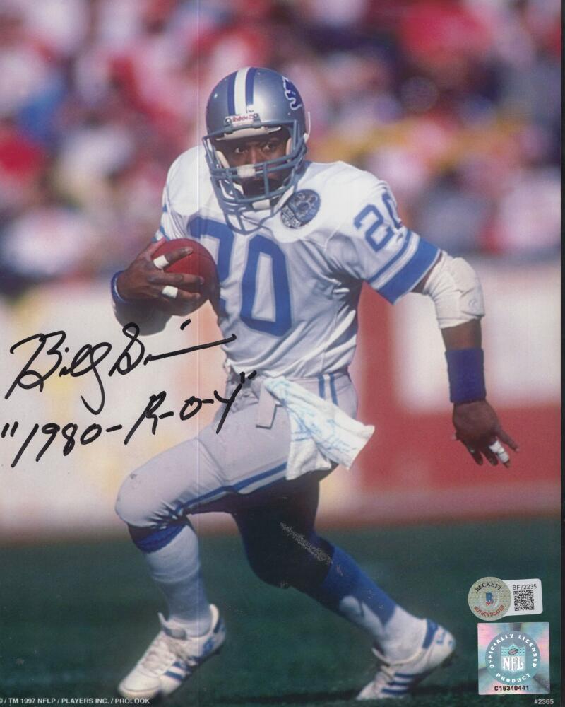 BILLY SIMS LIONS 1980 ROY SIGNED AUTOGRAPHED 8X10 PHOTO BECKETT BF72235