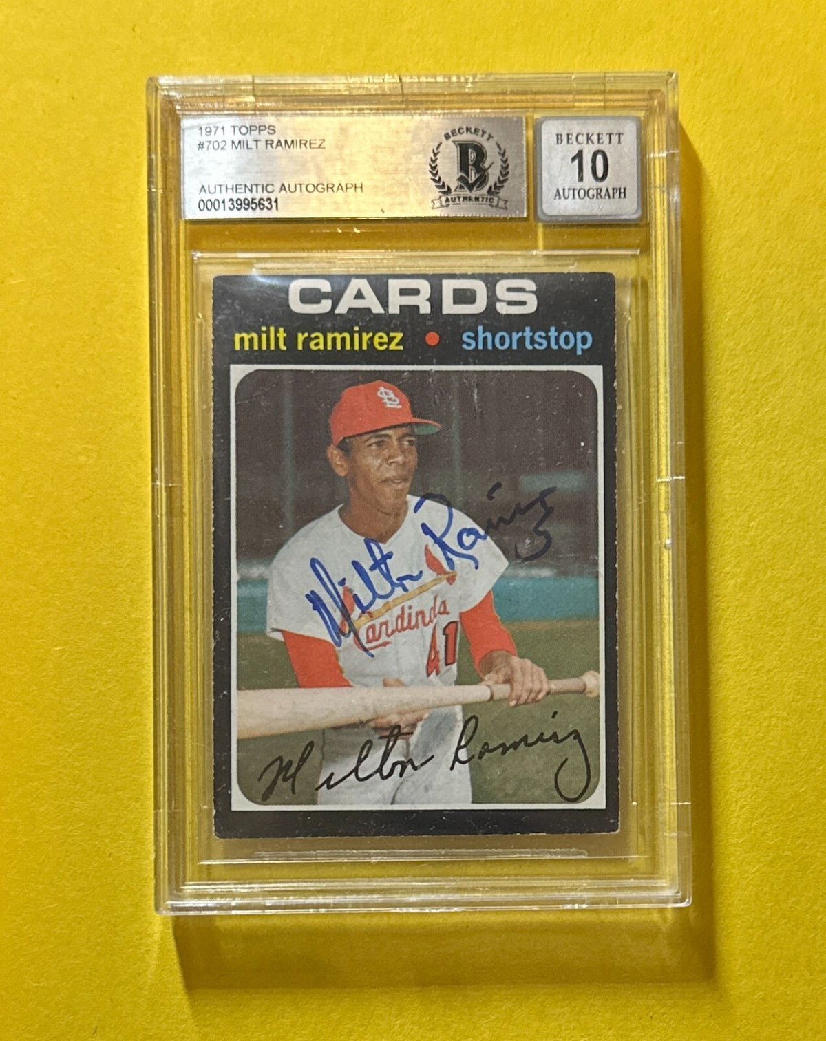 1971 TOPPS MILT RAMIREZ BECKETT AUTHENTIC AUTOGRAPH 10 #702 CARDINALS