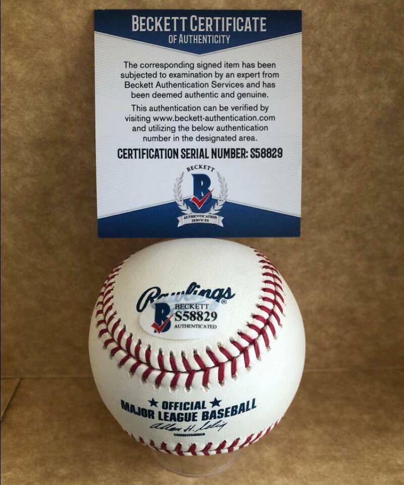 PAT LISTACH 1992 AL ROY SIGNED AUTOGRAPHED M.L. BASEBALL S55829