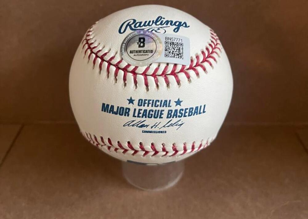 CESAR ISTURIS CARDINALS/CUBS SIGNED AUTOGRAPHED M.L. BASEBALL BECKETT AUTH