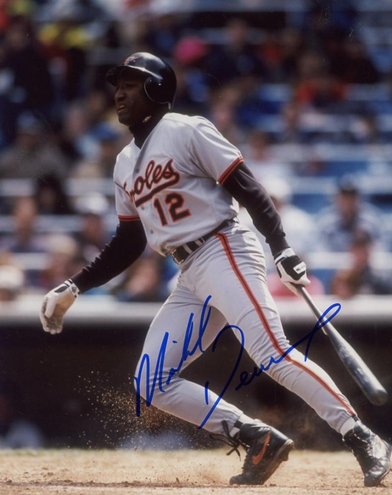 MIKE DEVERAUX BALTIMORE ORIOLES SIGNED #12 8X10 PHOTO W/COA