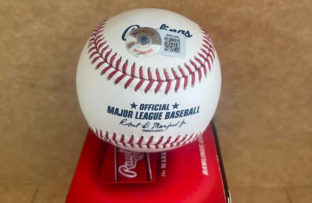 JOENDRY VARGAS DODGERS SIGNED AUTOGRAPHED M.L. BASEBALL BECKETT AUTH