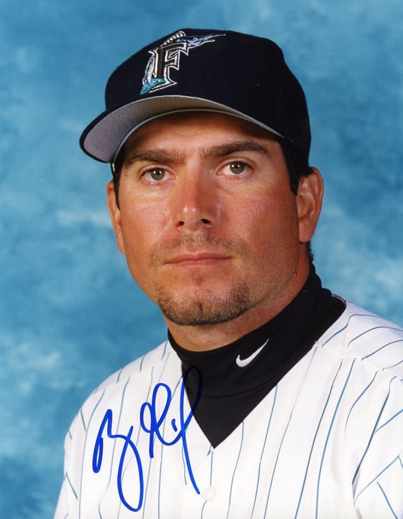 BENJI GIL FLORIDA MARLINS SIGNED AUTOGRAPHED 8X10 PHOTO W/COA