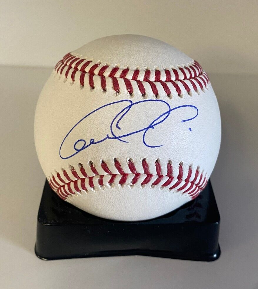 CARLOS CORREA MINNESOTA TWINS SIGNED AUTOGRAPHED M.L. BASEBALL BECKETT AUTH