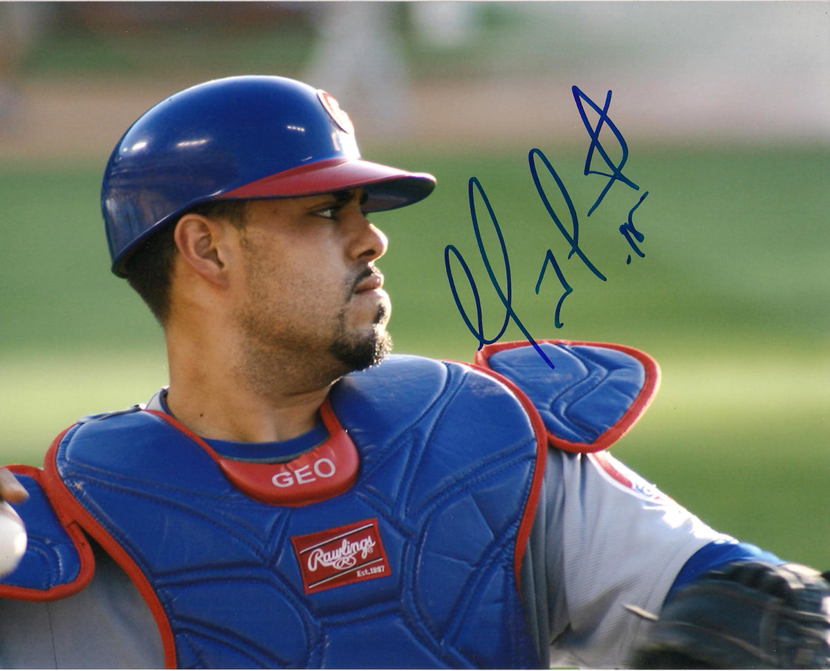 GEOVANNY SOTO CHICAGO CUBS AUTOGRAPHED SIGNED 8X10 PHOTO W/COA
