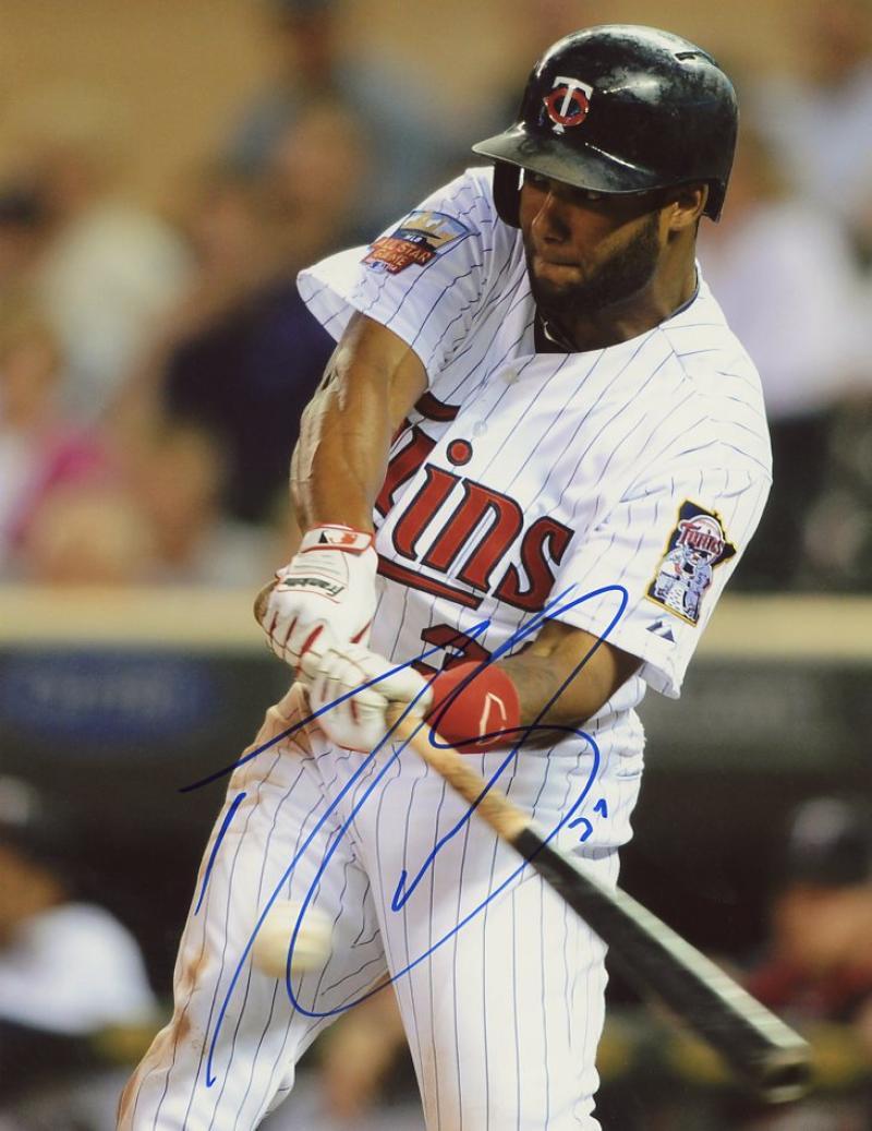 DANNY SANTANA MINNESOTA TWINS SIGNED 8X10 W/COA