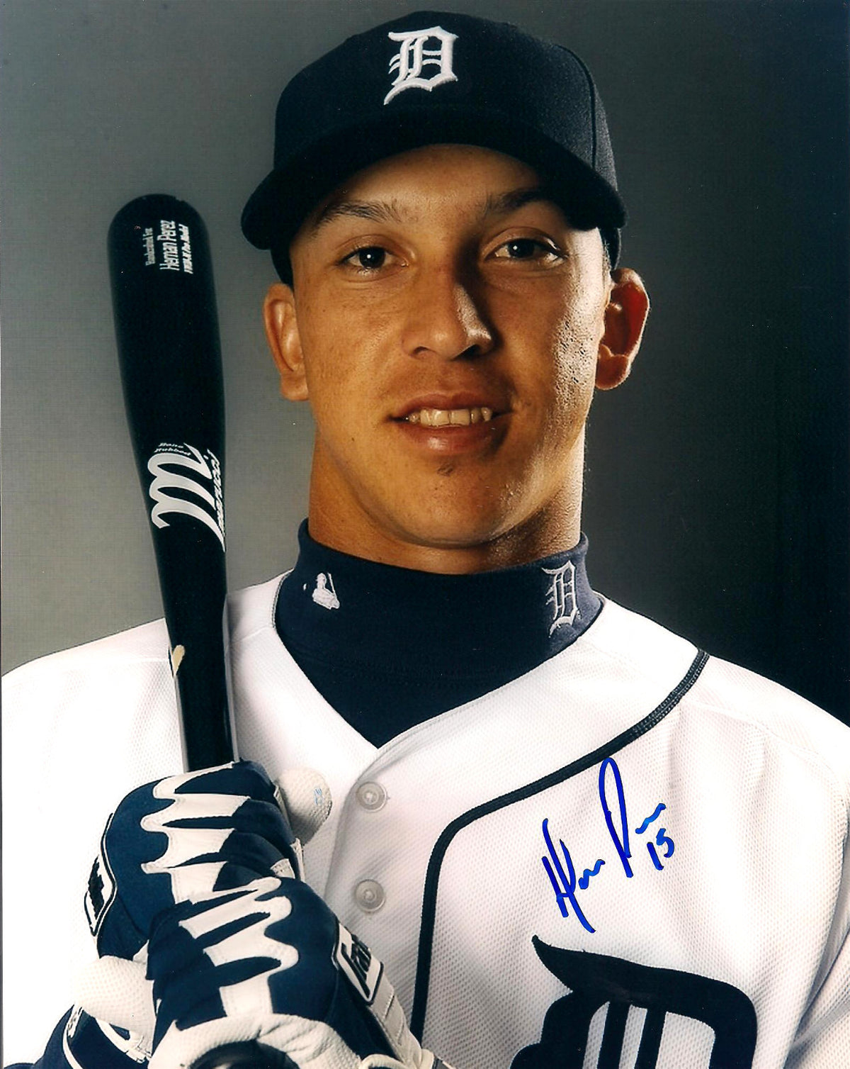 HERNAN PEREZ DETROIT TIGERS AUTOGRAPHED SIGNED 8X10 PHOTO W/COA