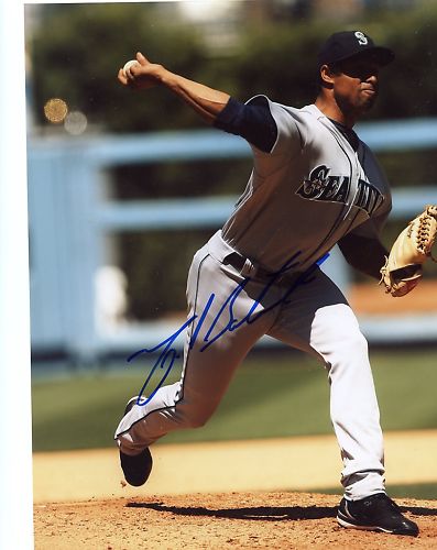 MIGUEL BATISTA SEATTLE MARINERS SIGNED 8X10
