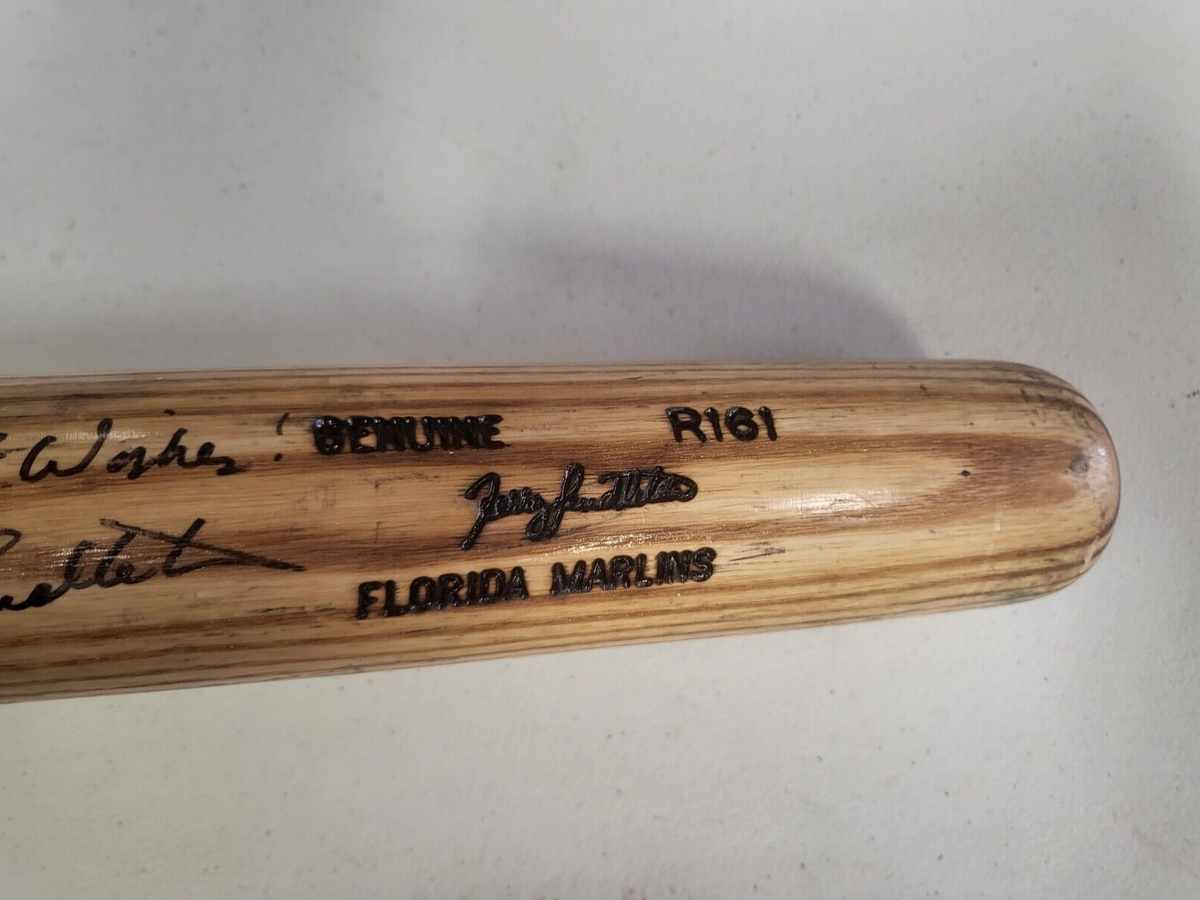 TERRY PENDLETON FLORIDA MARLINS SIGNED GAME USED LOUISVILLE SLUGGER BAT BECKETT