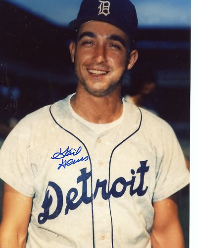 GAIL HARRIS DETROIT TIGERS SIGNED 8X10 PHOTO
