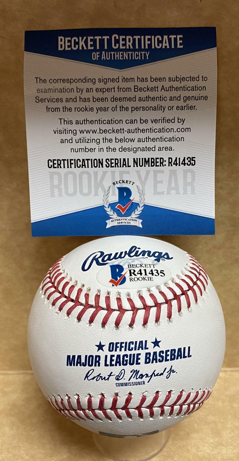 JOE RIZZO SEATTLE MARINERS ROOKIE YEAR SIGNED AUTO M.L. BASEBALL BECKETT R41435
