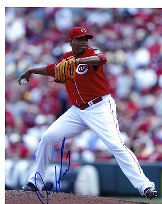 ALFREDO SIMON CINCINNATI REDS SIGNED AUTOGRAPHED 8X10 PHOTO