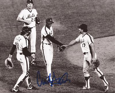 CLINT HURDLE NEW YORK METS SIGNED AUTOGRAPHED 8X10 PHOTO W/COA