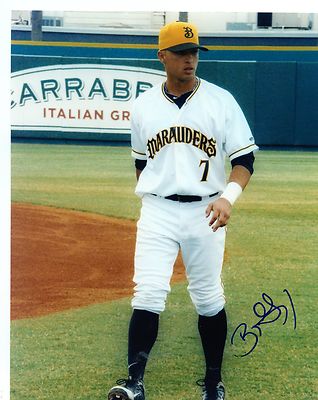 BENJI GONZALEZ BRADENTON/ PIRATES SIGNED AUTOGRAPHED 8X10