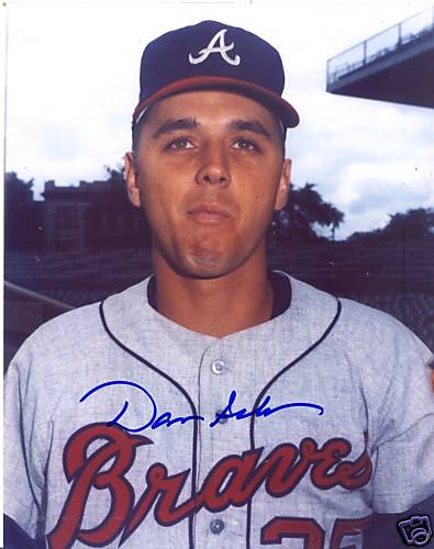 DAN SCHNEIDER  ATLANTA  BRAVES   SIGNED 8X10  PHOTO