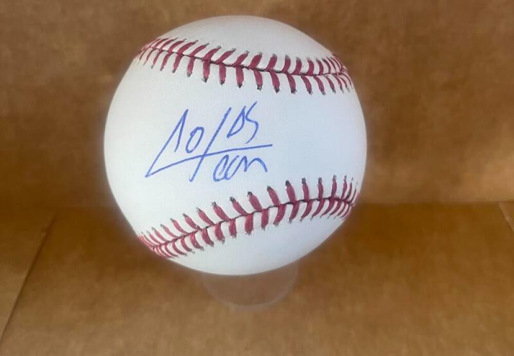 OSCAR COLAS WHITE SOX SIGNED AUTOGRAPHED M.L. BASEBALL BECKETT AUTH
