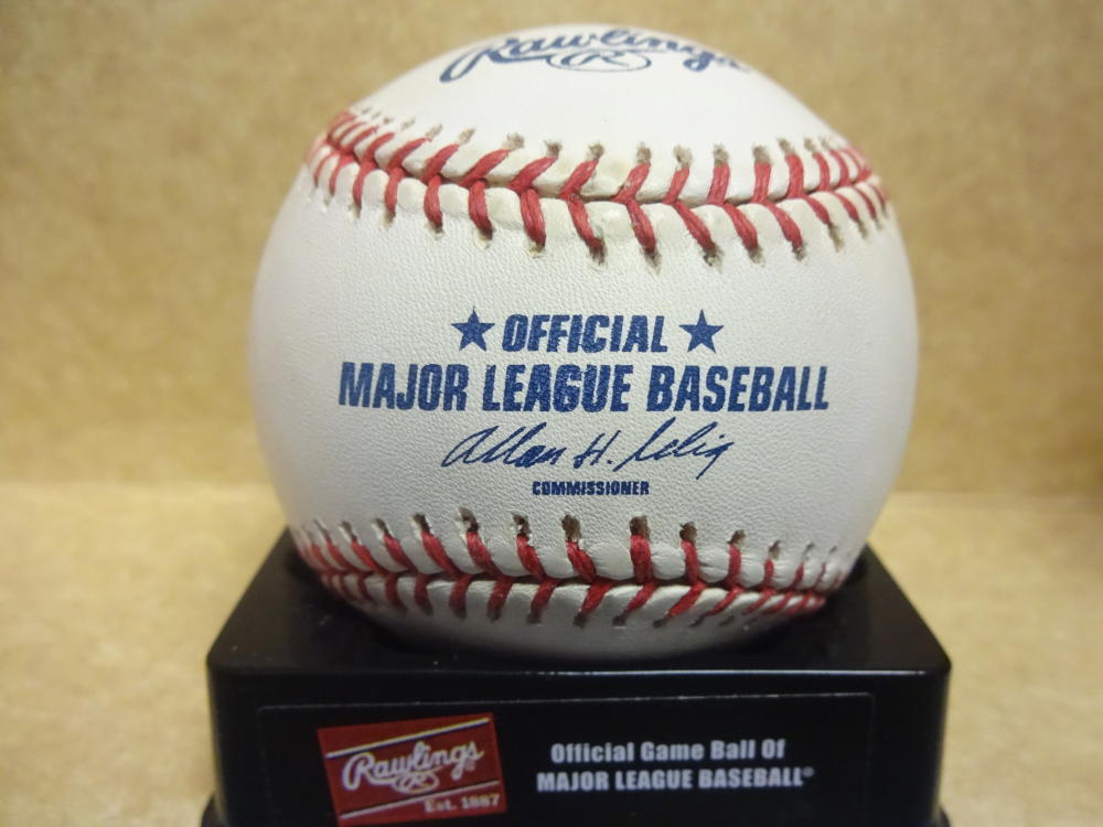 MOSATO YOSHII NEW YORK METS/ JAPAN SIGNED M.L. BASEBALL W/COA
