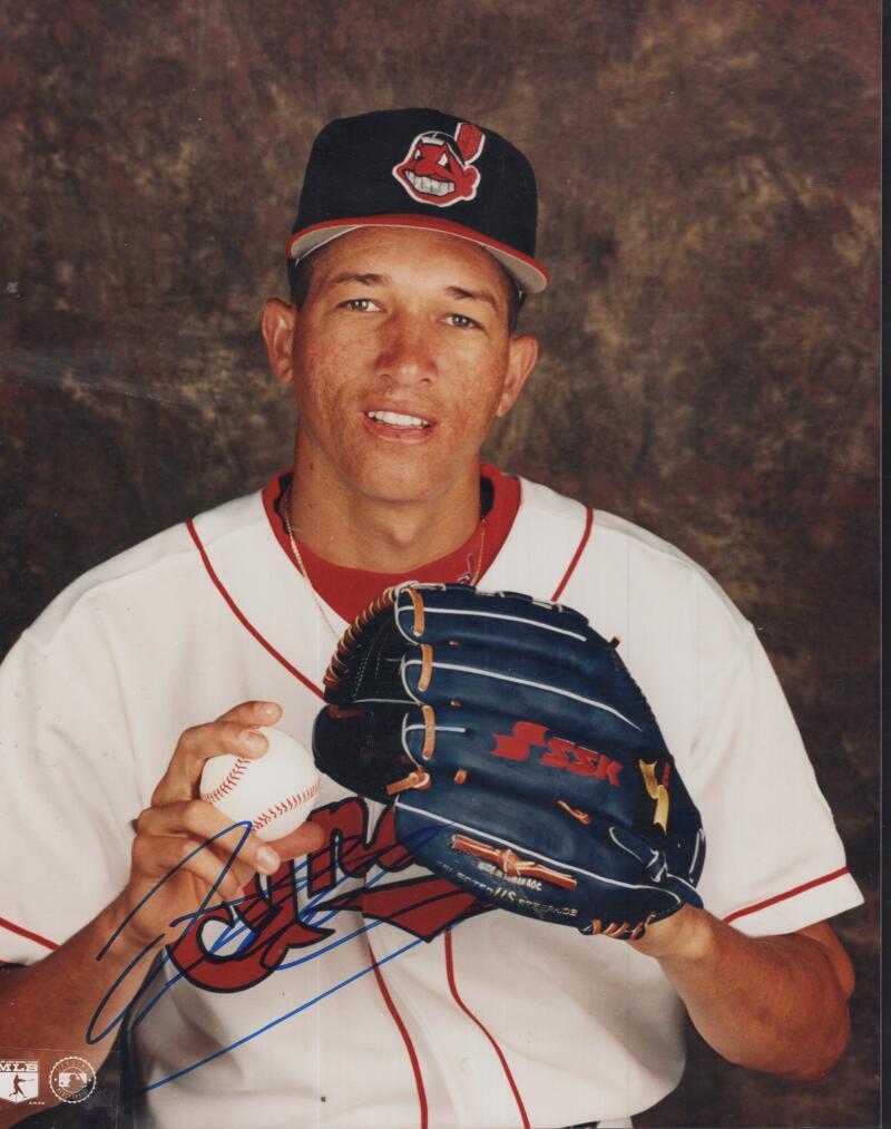 JULIAN TAVAREZ INDIANS SIGNED AUTOGRAPHED 8X10 PHOTO W/ COA