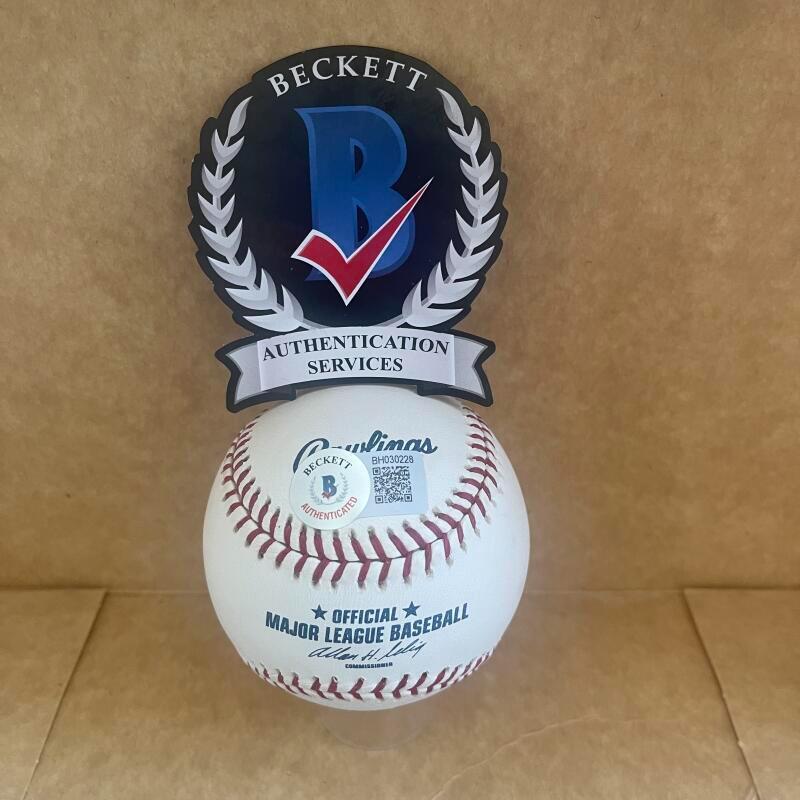 JOSE MARTINEZ PITTSBURGH PIRATES SIGNED AUTO M.L.BASEBALL BAS AUTHENTICATED