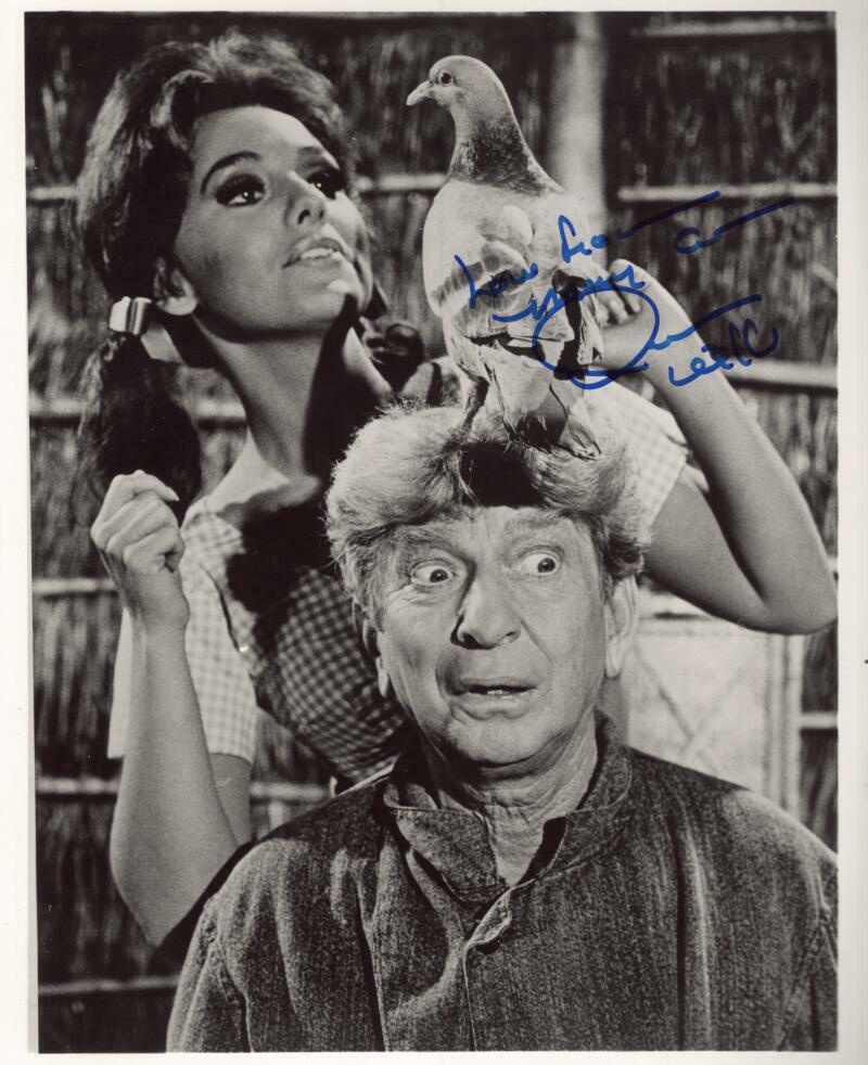 DAWN WELLS "LOVE FROM MARY ANN" GILLIGAN'S ISLAND   SIGNED 8X10 PHOTO W/ COA