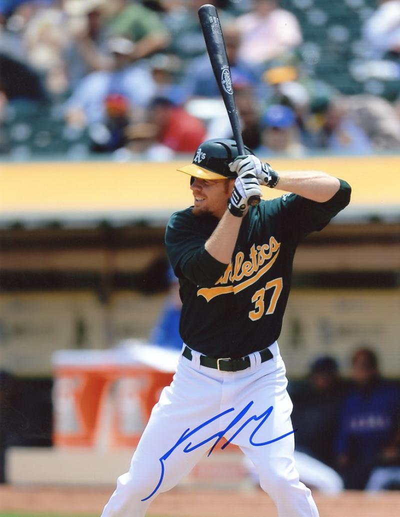 BRANDON MOSS OAKLAND A'S #37 SIGNED 8X10 PHOTO W/COA
