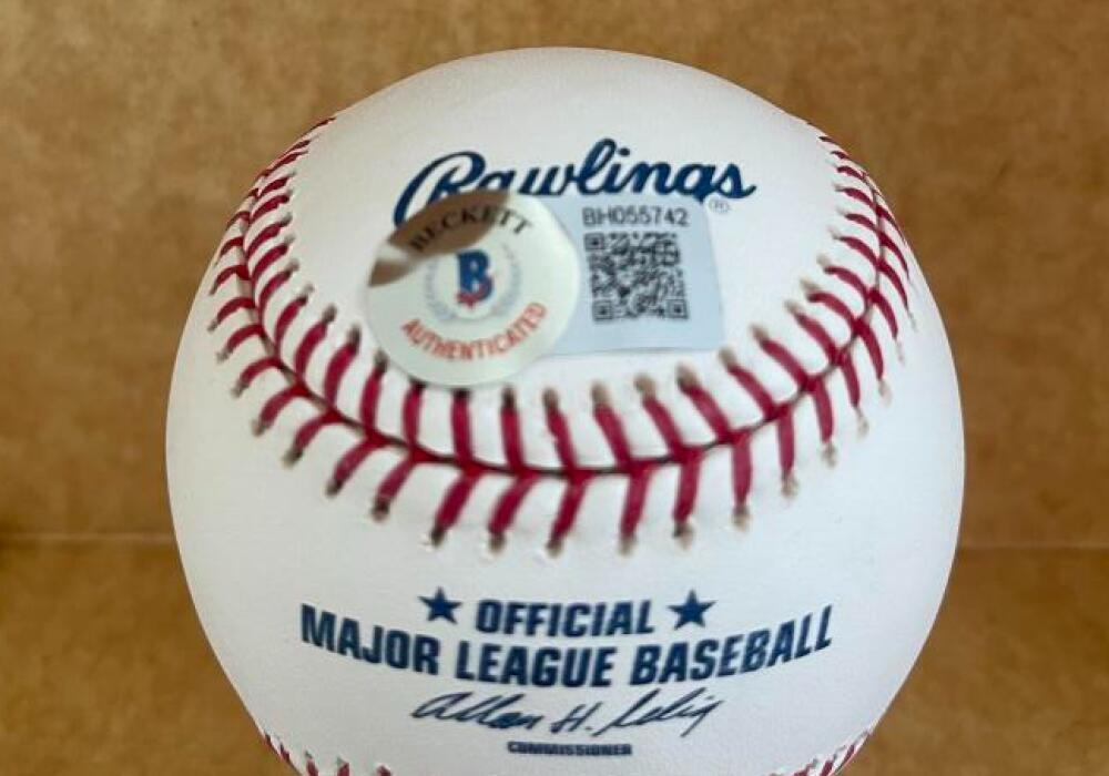 JAKE PEAVY  RED SOX/ PADRES SIGNED AUTOGRAPHED M.L. BASEBALL BECKETT AUTH