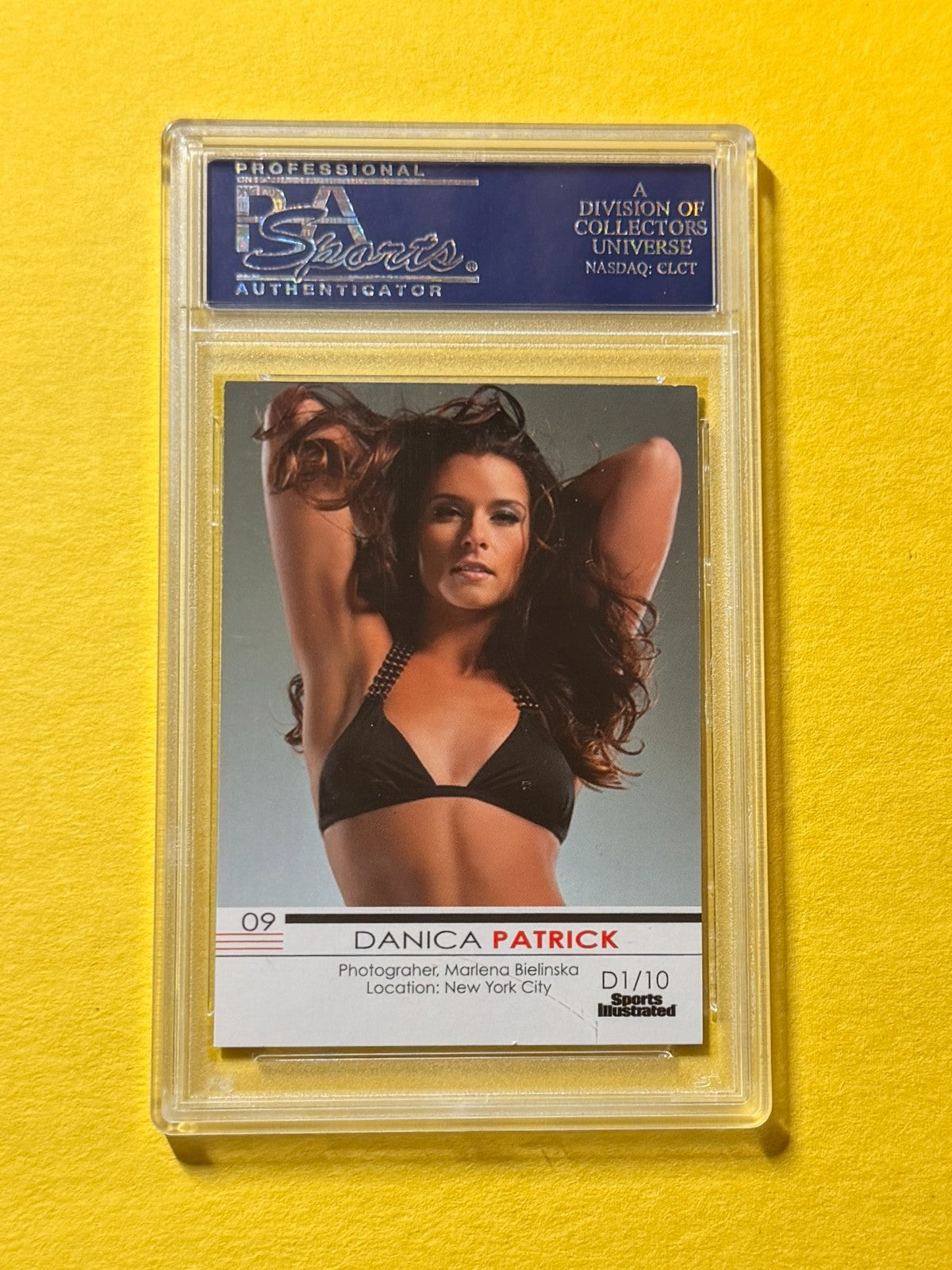2009 SI SWIMSUIT DANICA PATRICK #D1 SIGNED AUTO CARD PSA/DNA AUTHENTIC