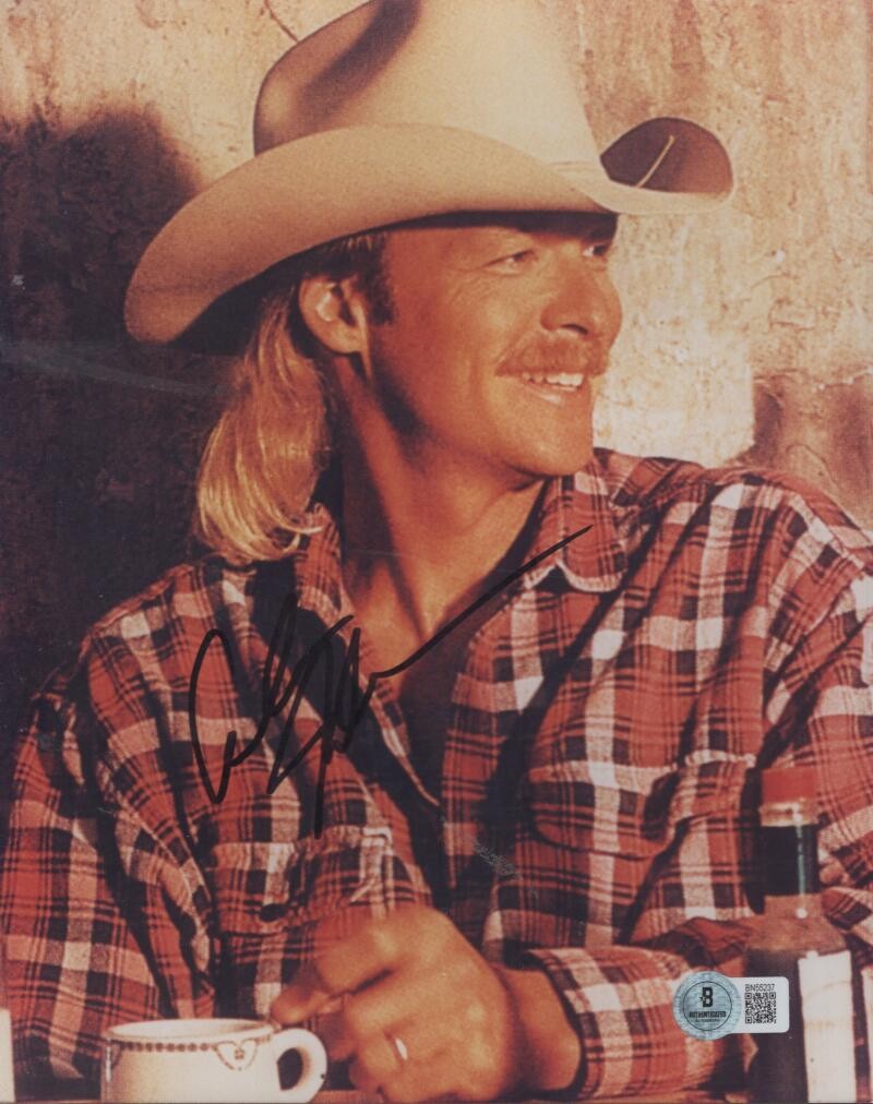 ALAN JACKSON COUNTRY MUSIC STAR SIGNED AUTOGRAPHED 8X10 PHOTO BECKETT AUTH