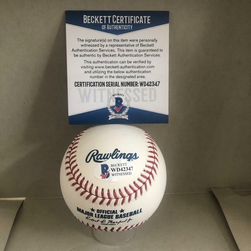 ZACH PLESAC CLEVELAND INDIANS SIGNED M.L. BASEBALL BECKETT WD42347